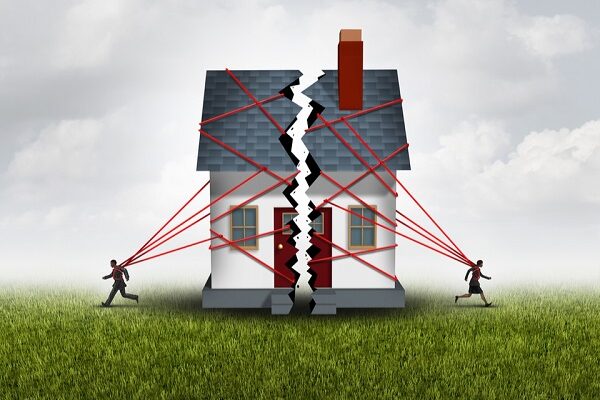 Selling the house during a divorce